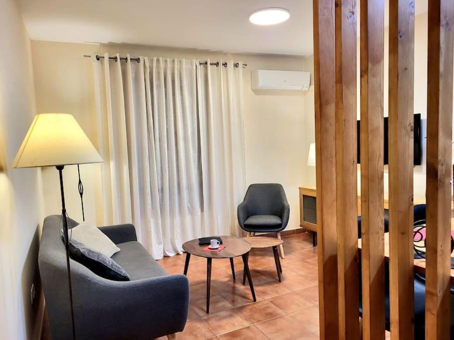 Flamenco, Apartamento Exclusivo De Dos Habitaciones En El Pleno Del Casco Antiguo, Alicante, Playa, Centro Historico, Rambla Esterno foto