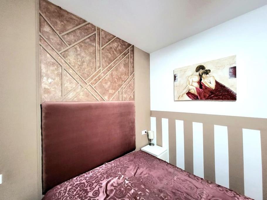 Flamenco, Apartamento Exclusivo De Dos Habitaciones En El Pleno Del Casco Antiguo, Alicante, Playa, Centro Historico, Rambla Esterno foto